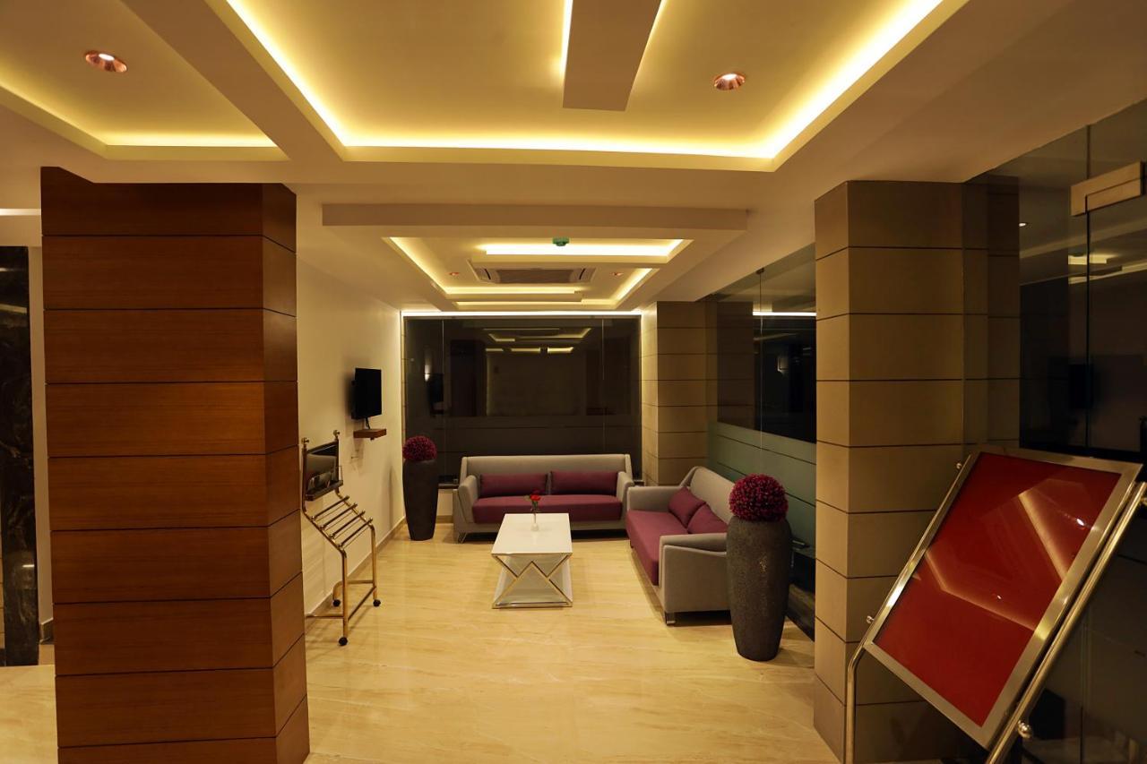 Hotel Iswarya Residency Kottayam Exterior foto